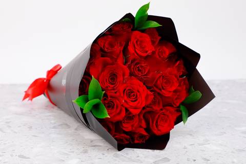 لوف بيتالز ١٧