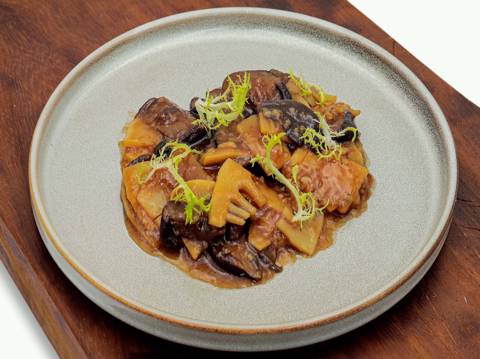 Braised Mushroom with Bamboo Shoots- Small