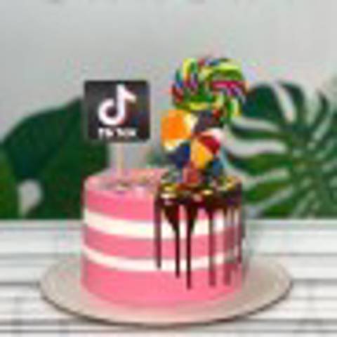 Tik Tok Cake