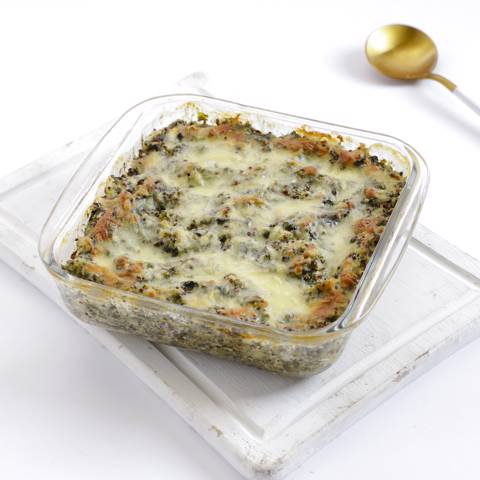 Vegan Quinoa Artichoke Spinach Bake