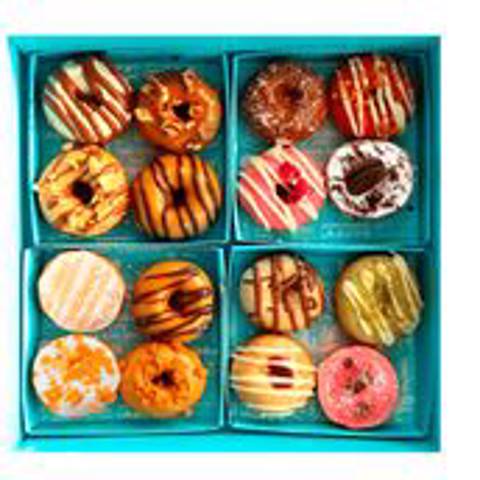 Premium 16 Donuts Box