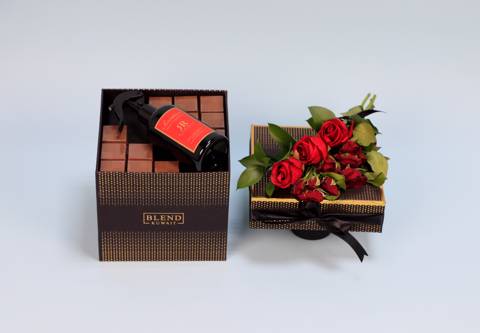 Love Roses with Perfume & Choco 7