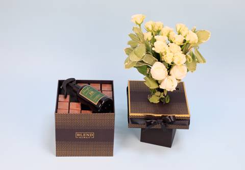 Love Roses with Perfume & Choco 16