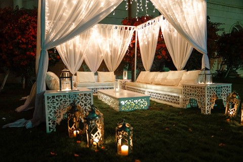 White Tent with Lights for 10 Persons