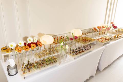 The V Catering Buffet for 40 Persons