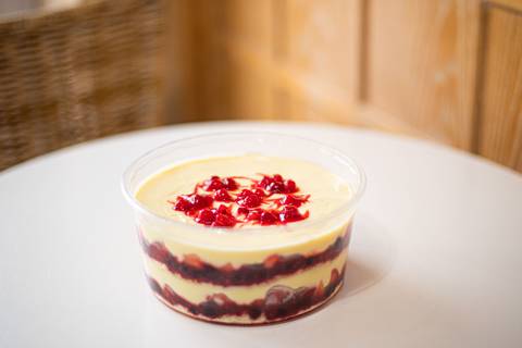 Mini Berries Trifle