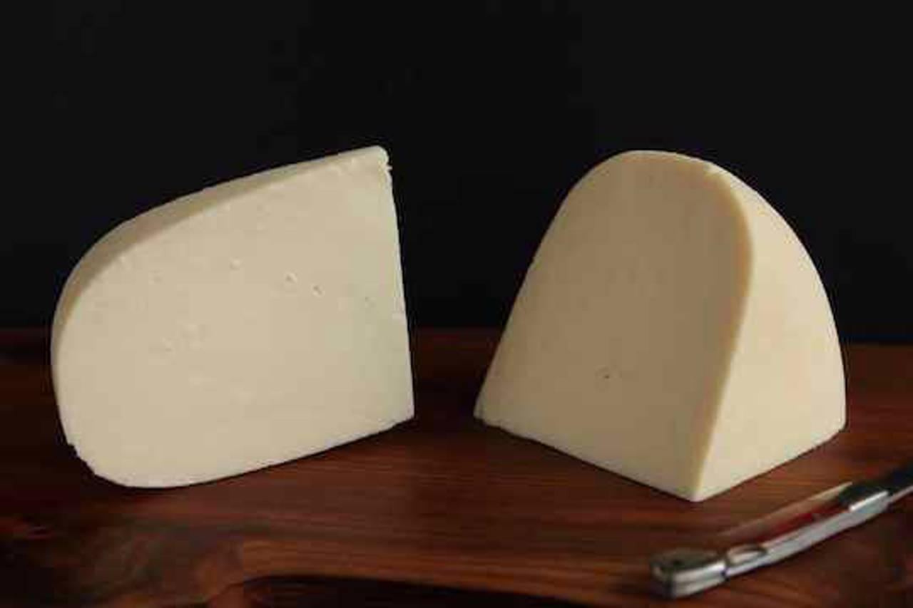 Bessie's Blend Cheese - 1 Kilo