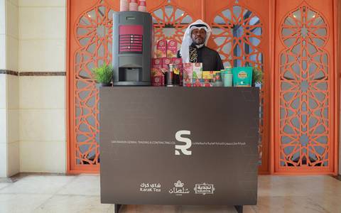 Karak Tea, Arabic Coffee, & Sultan Tea Station
