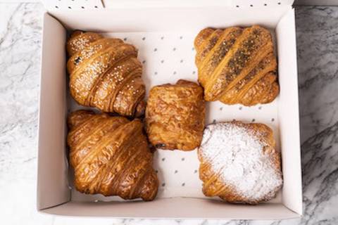 Croissant Box