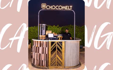 Chocomelt Dessert Station for 20 Persons