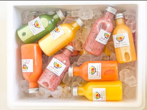 10 Mix Juices with Ice Box