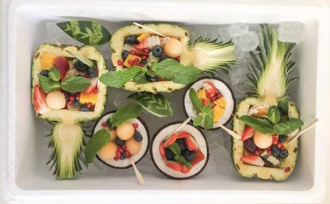 Coconut & Pineapple Bowls in Chilled Box