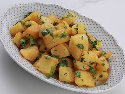 Crispy Potatoes with Coriander