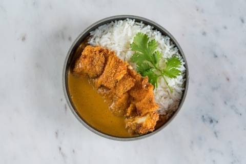 Crispy Chicken Curry with Rice