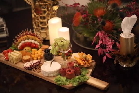 Deluxe Cheese Board with Flowers