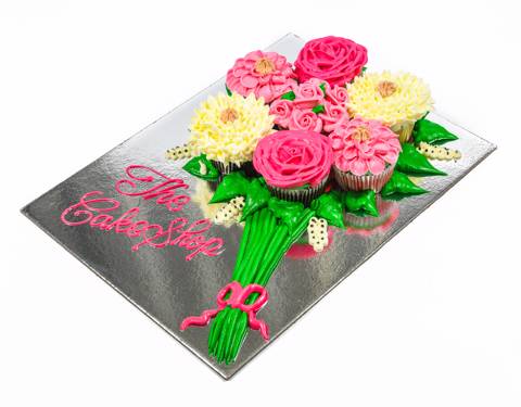 بوكيه كب كيك الورد