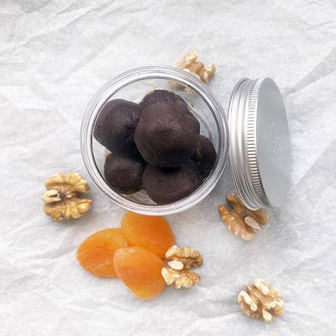 Vegan Fruit & Nut Chocolate Balls