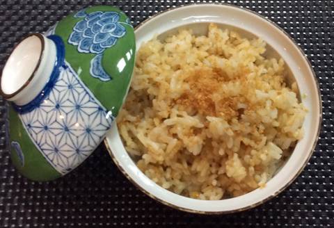 أرز مقلي بالثوم