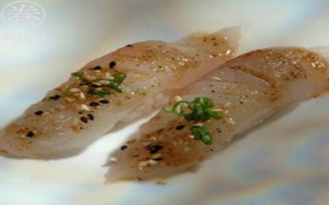 GOMA-ABURA Shiromi Sushi