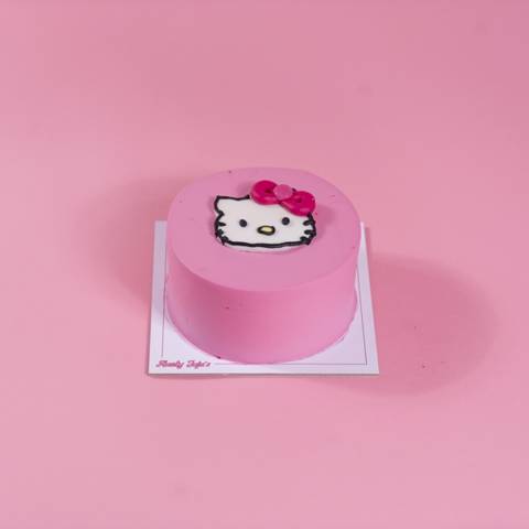 Hello Kitty Cake 2