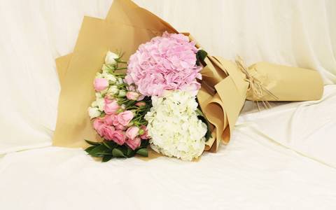 Mixed Hydrangea Bouquet