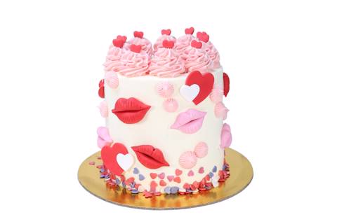 كيكة العناق