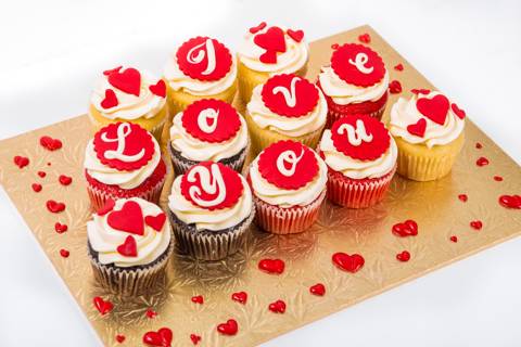 كب كيك احبك