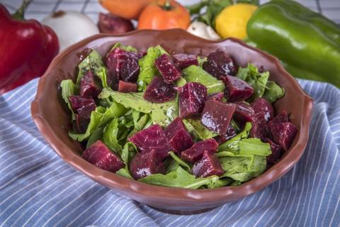Rocca Salad with Beetroot