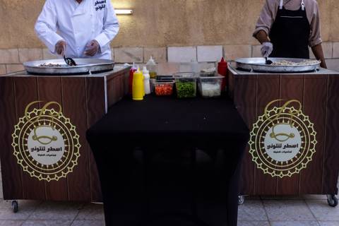Beef & Chicken Tantuni Station for 30 Persons