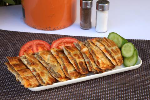 Meat Arayes with Cheese