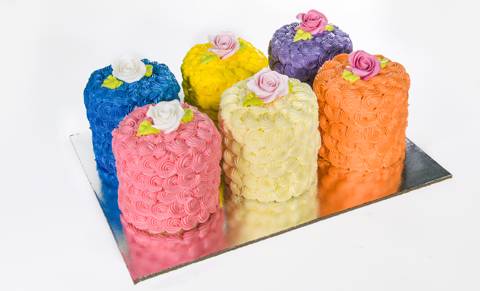 Mini Rosette Cakes