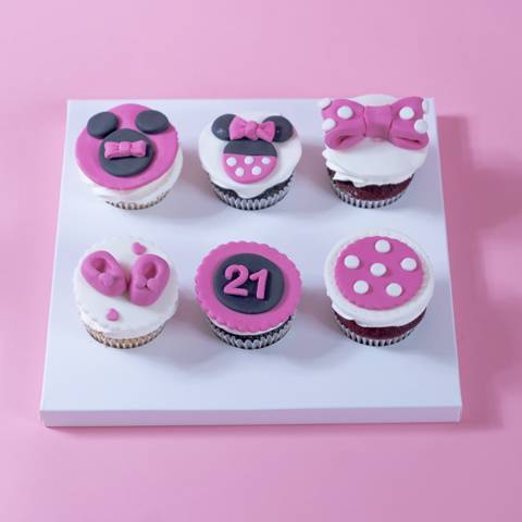 Minnie Love Cupcakes