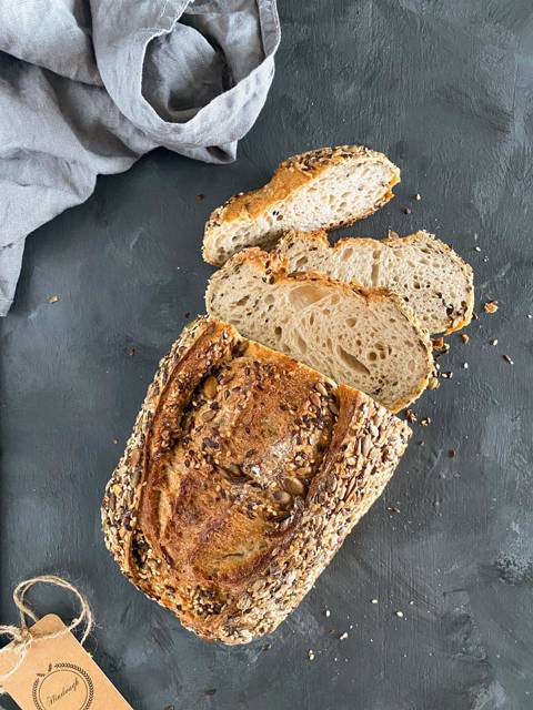 خبز البتارد مع حبوب متنوعة