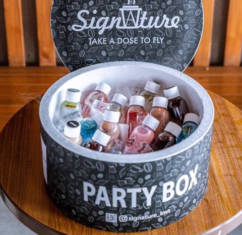 Party Box for 20 Persons