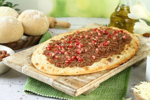 Mahshiah Meat with Cheese