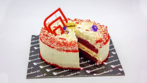 Red Velvet Baked Cheesecake