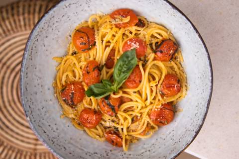 Roasted Cherry Tomato Spaghetti