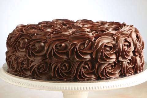 Rose Cake with Chocolate Ganache