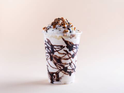 Snickers Salted Caramel Shake