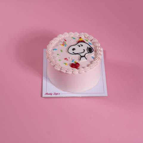 Snoopy Cake - Small