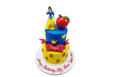 Snow White Apple Cake