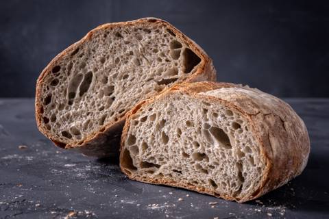 رغيف خبز عجينة متخمرة ٦٠٠ غرام