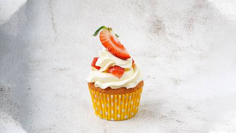 Strawberry & Cream Cupcake