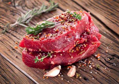 ستريبلوين ستيك لحم نيئ ٥٠٠ جرام