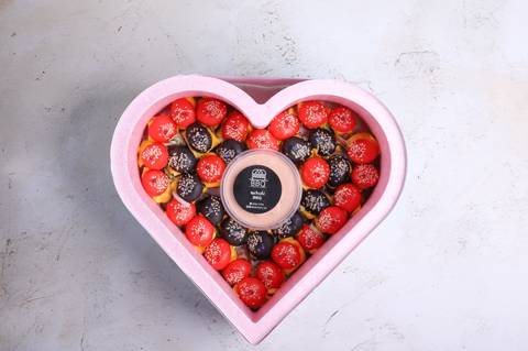 Heart of Love Mini Mix Burger Box