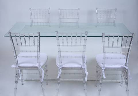 Wood Gold Chiavari Chairs with Rectangle Table & Lit Base